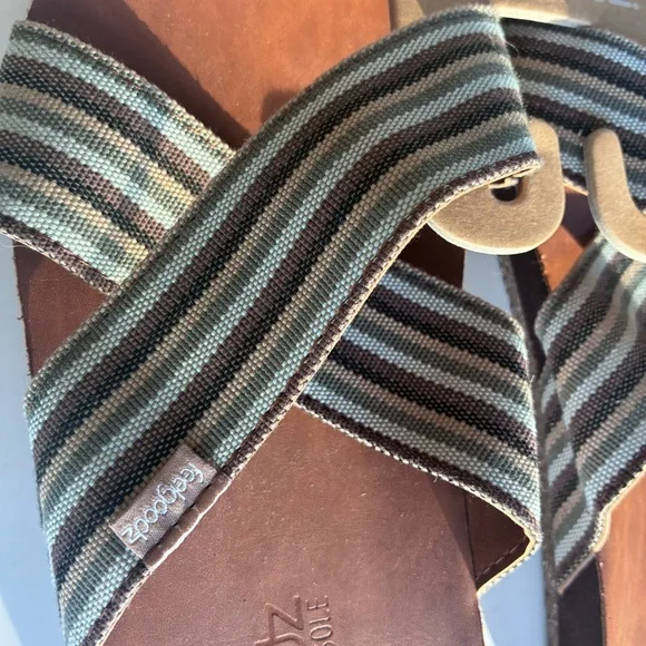 Feelgoodz Zensole Size 9 Cross-Over Leather Sandals - NWT - Picture 3 of 10